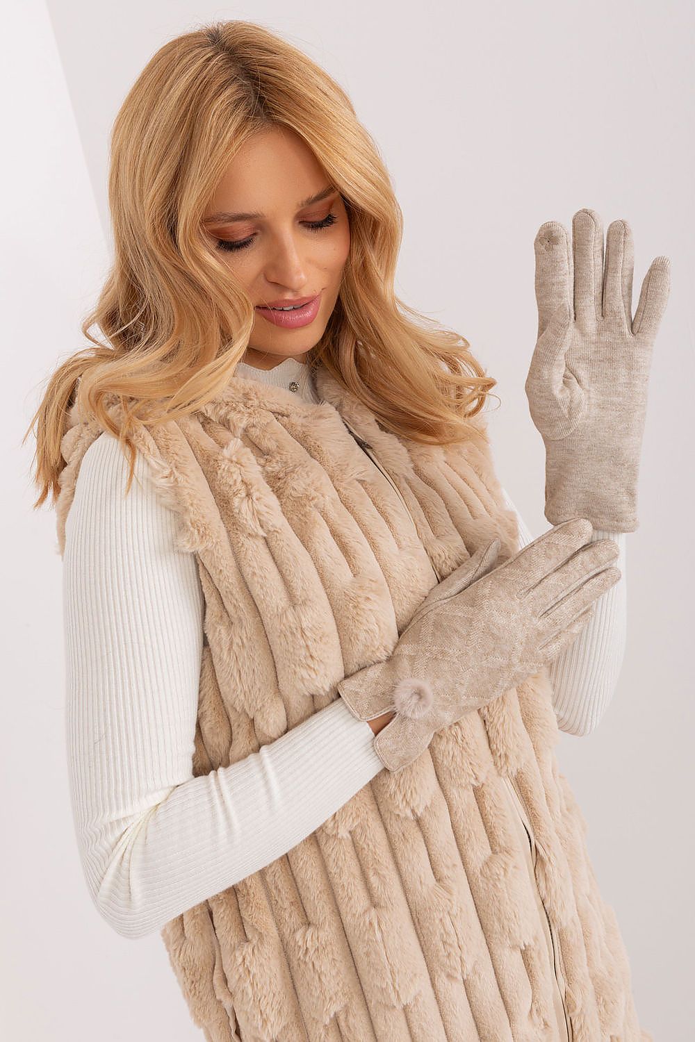 Handschuhe AT