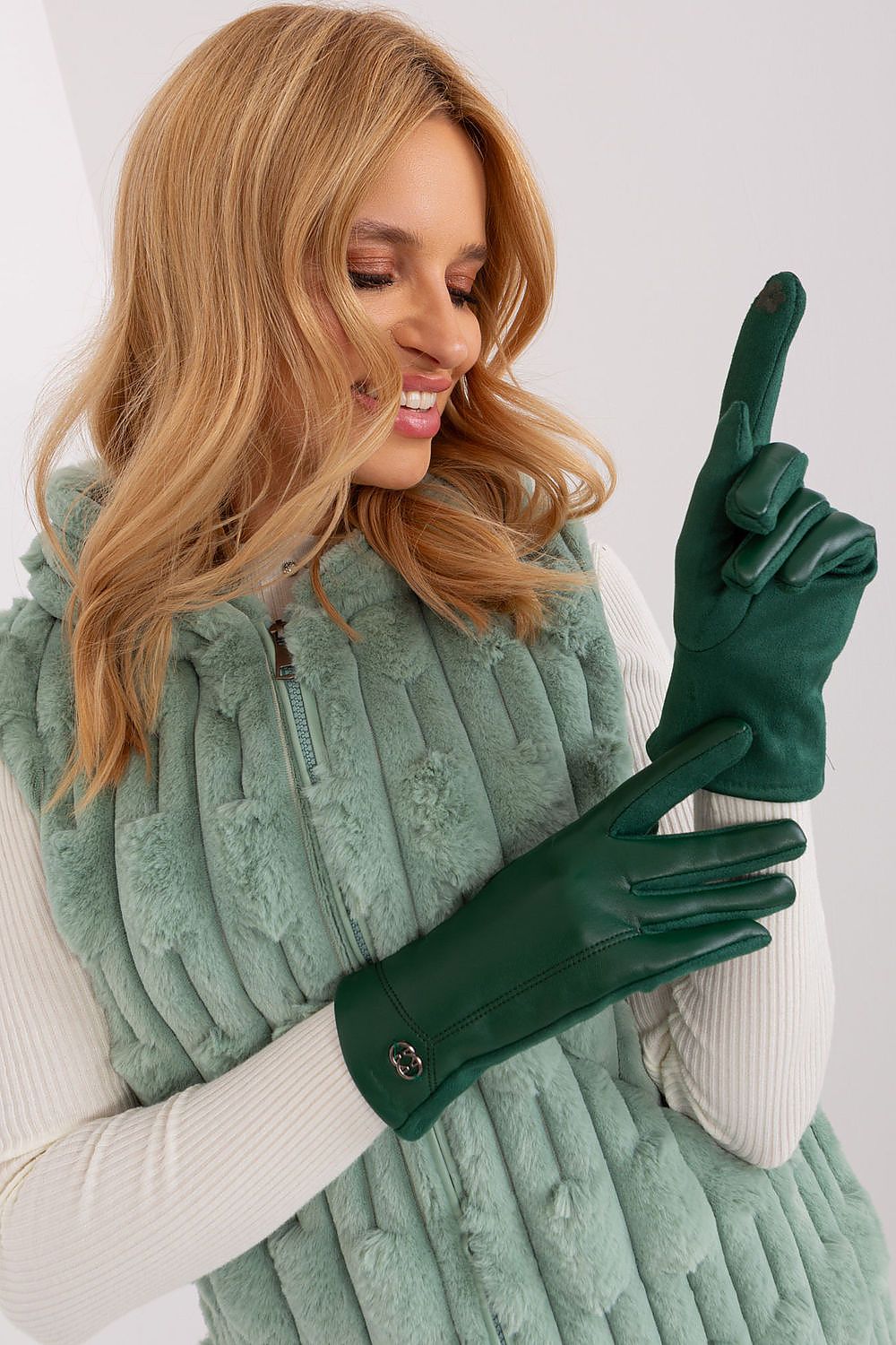 Handschuhe AT