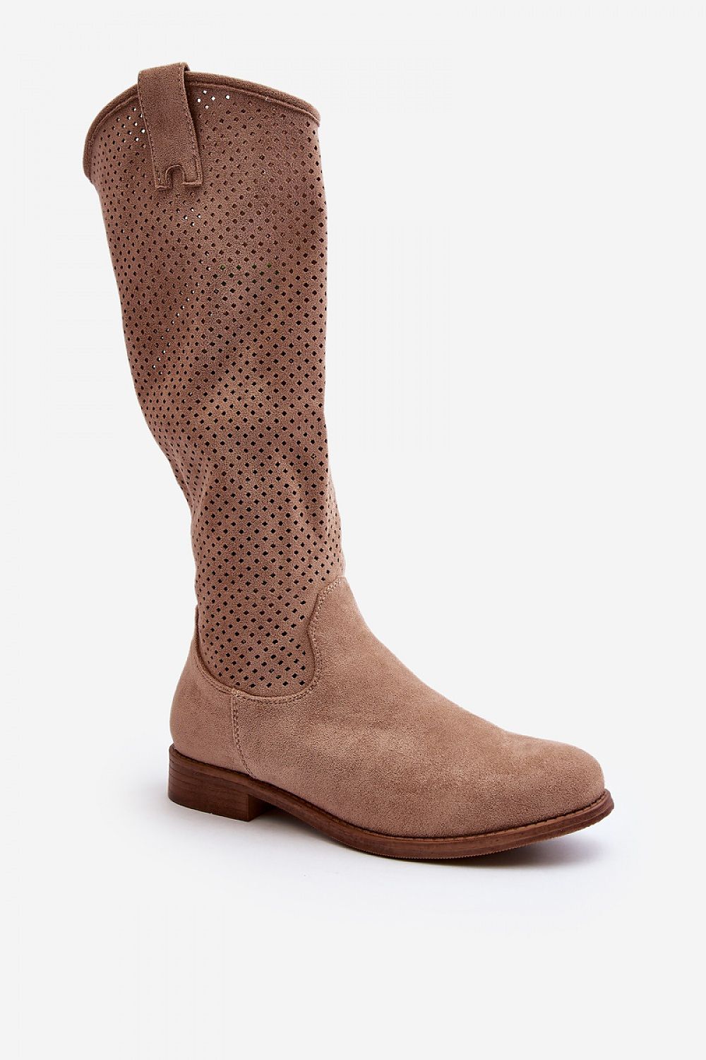 Durchbrochen Stiefel Step in style