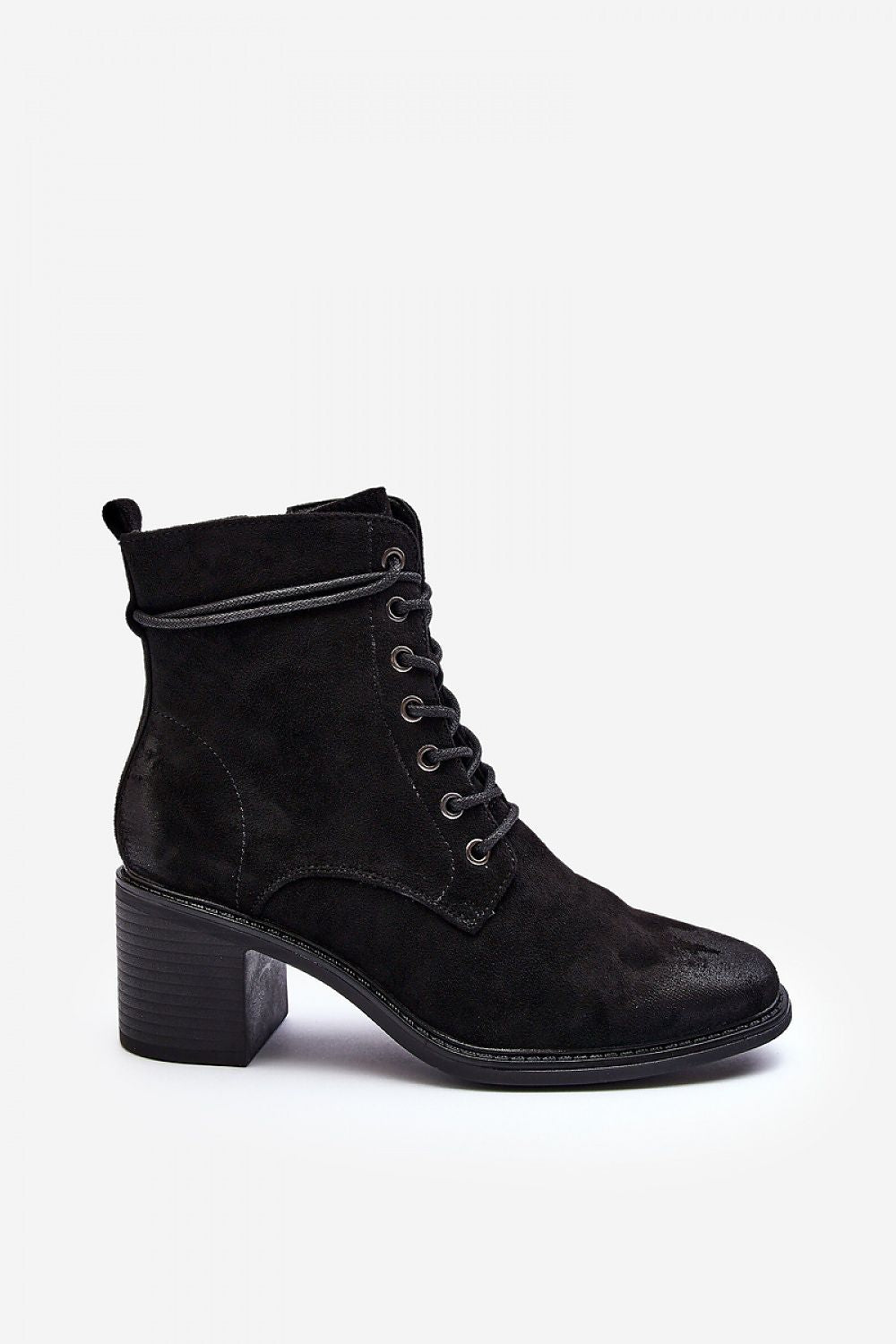 Stiefeletten mit Absatz Step in style