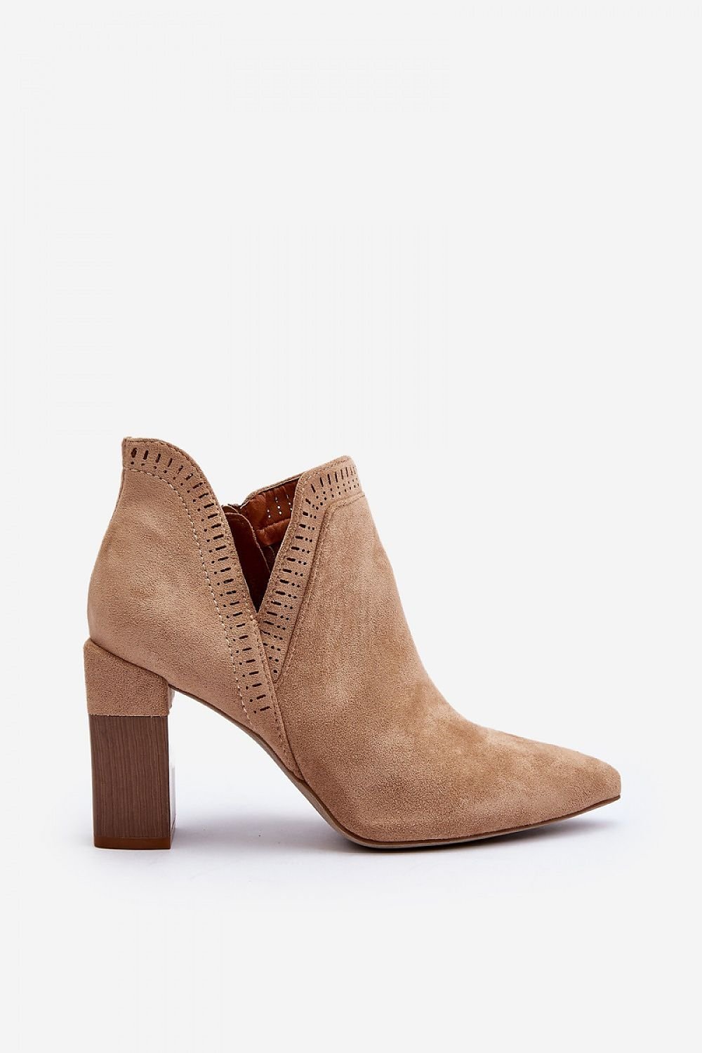 Stiefeletten mit Absatz Step in style