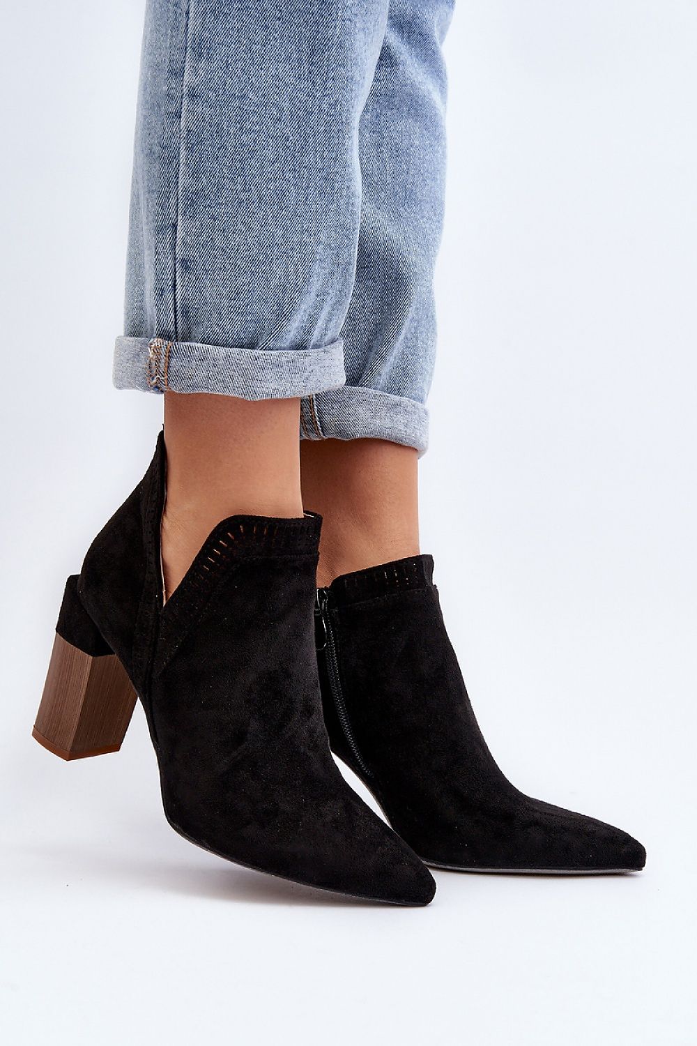 Stiefeletten mit Absatz Step in style