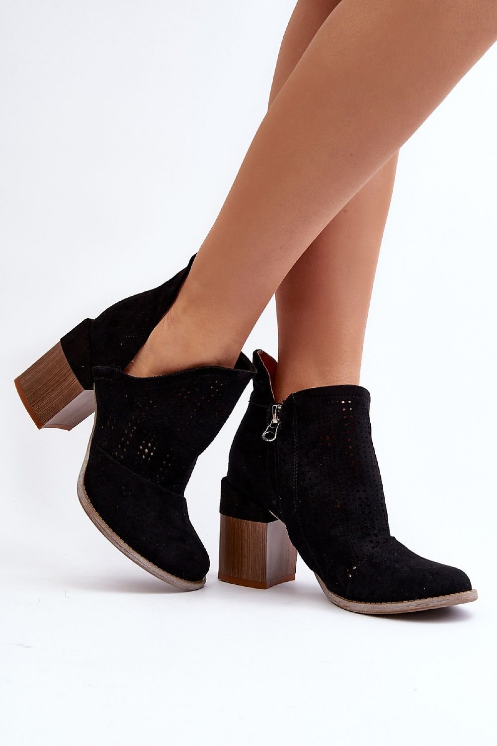 Stiefeletten mit Absatz Step in style