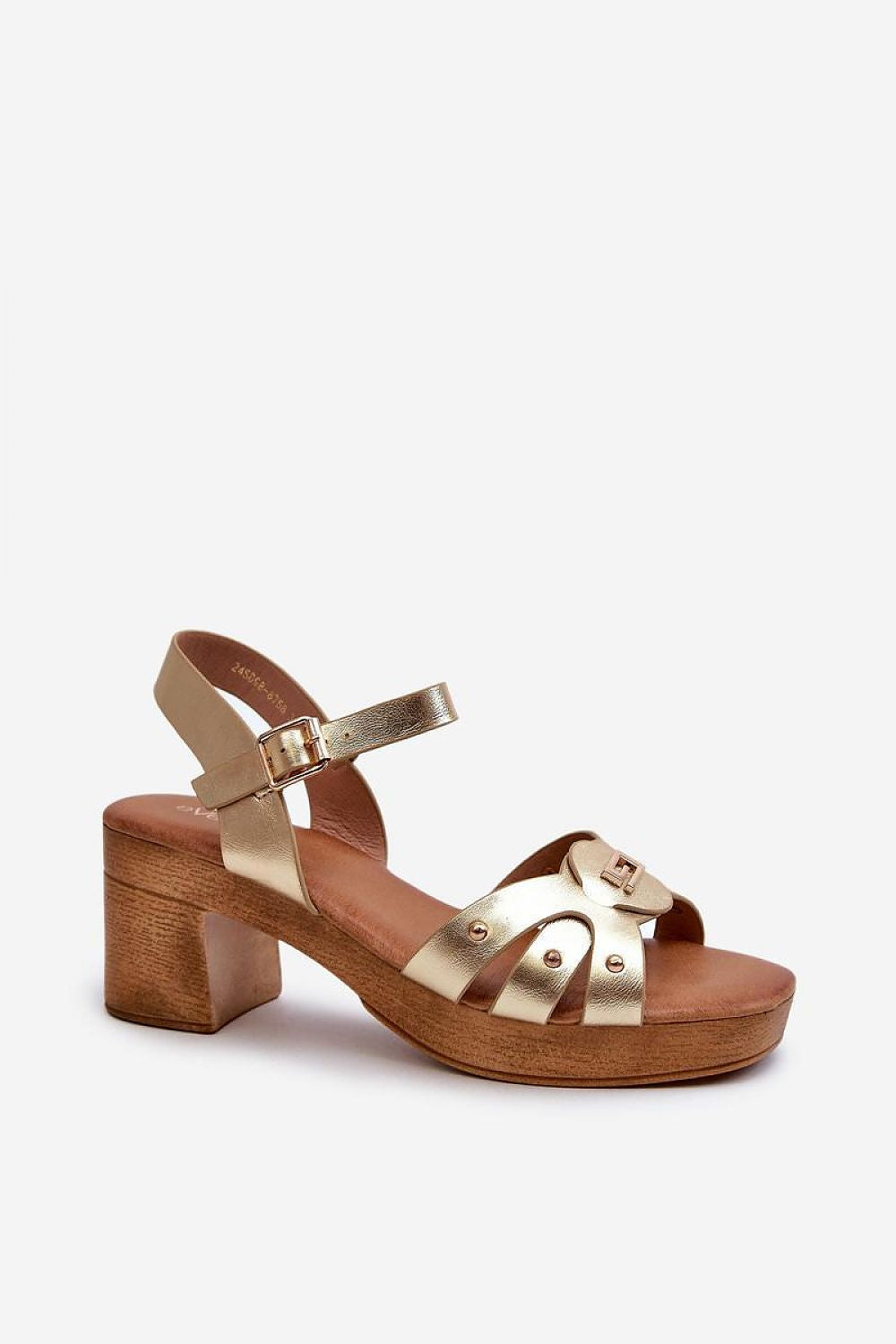 Sandalen mit Absatz Step in style