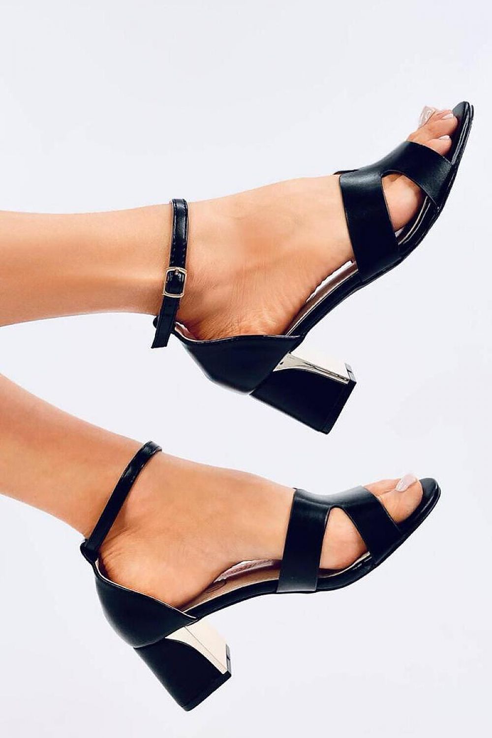 Sandalen mit Absatz Inello