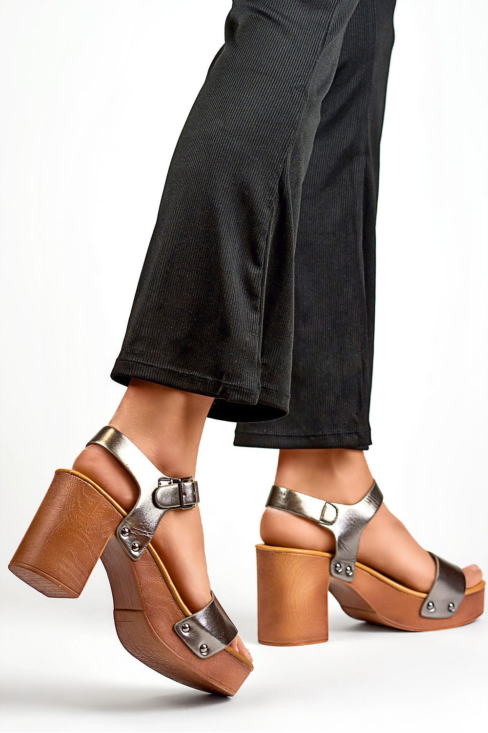 Sandalen mit Absatz PRIMO