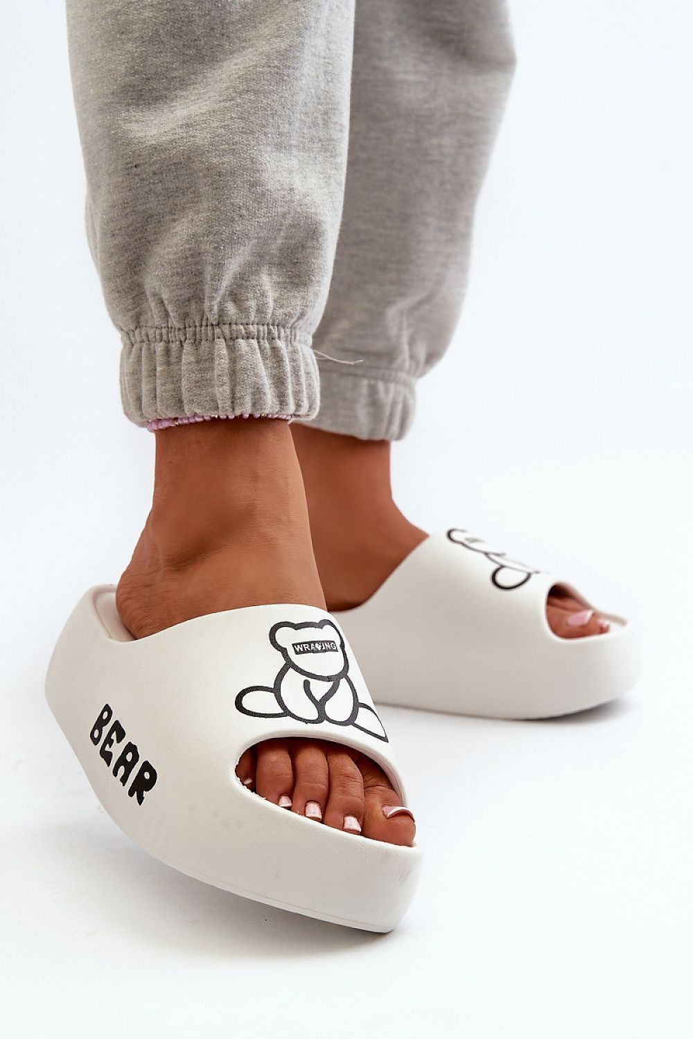Pantoletten model 198419 Step in style
