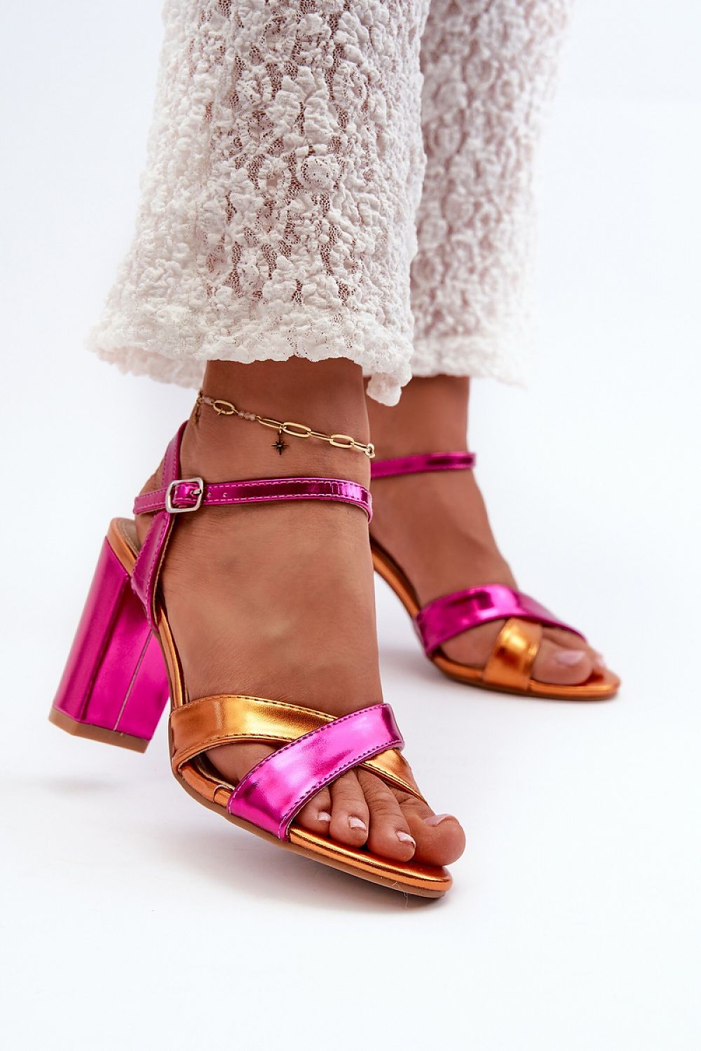 Sandalen mit Absatz Step in style