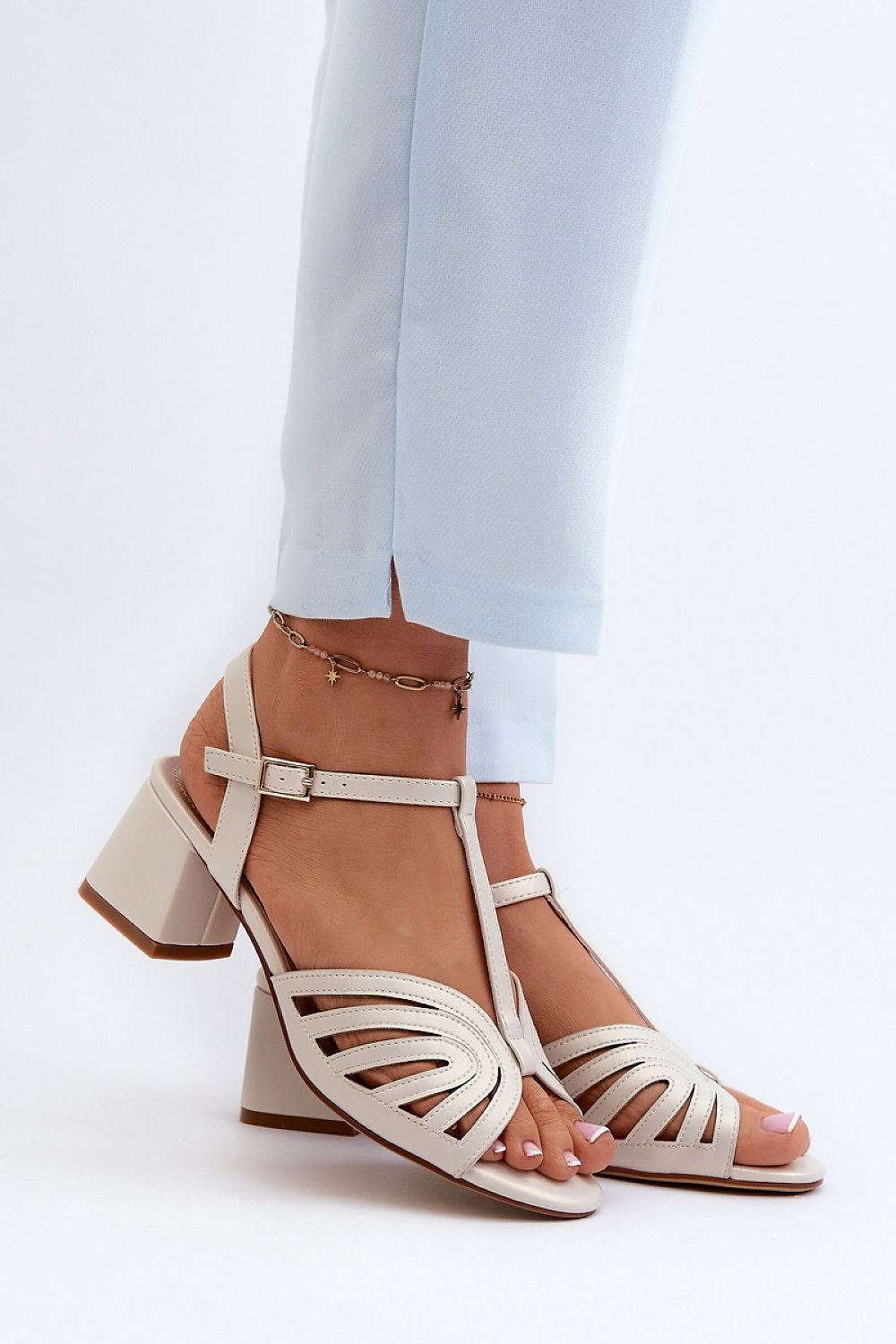 Sandalen mit Absatz Step in style