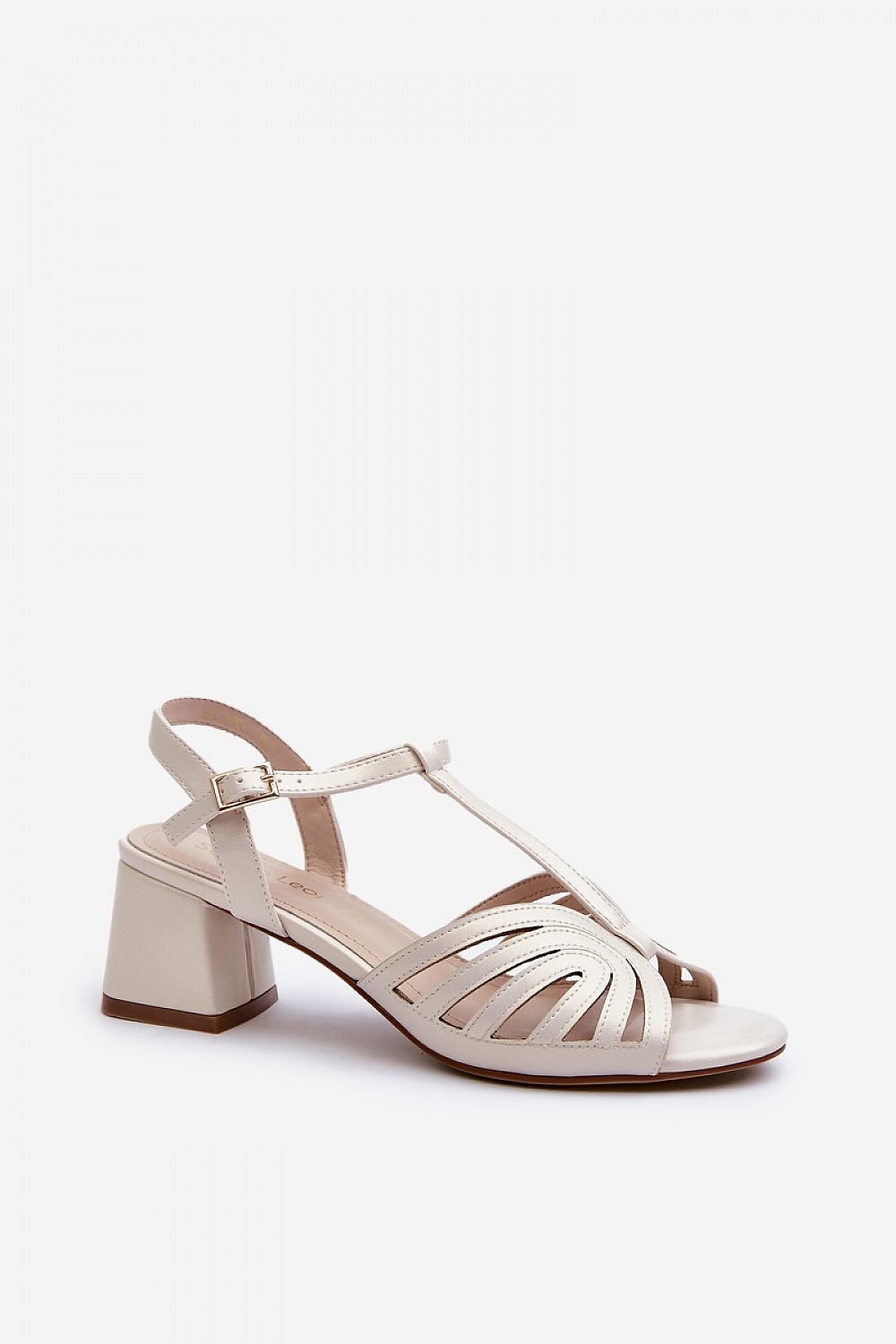 Sandalen mit Absatz Step in style