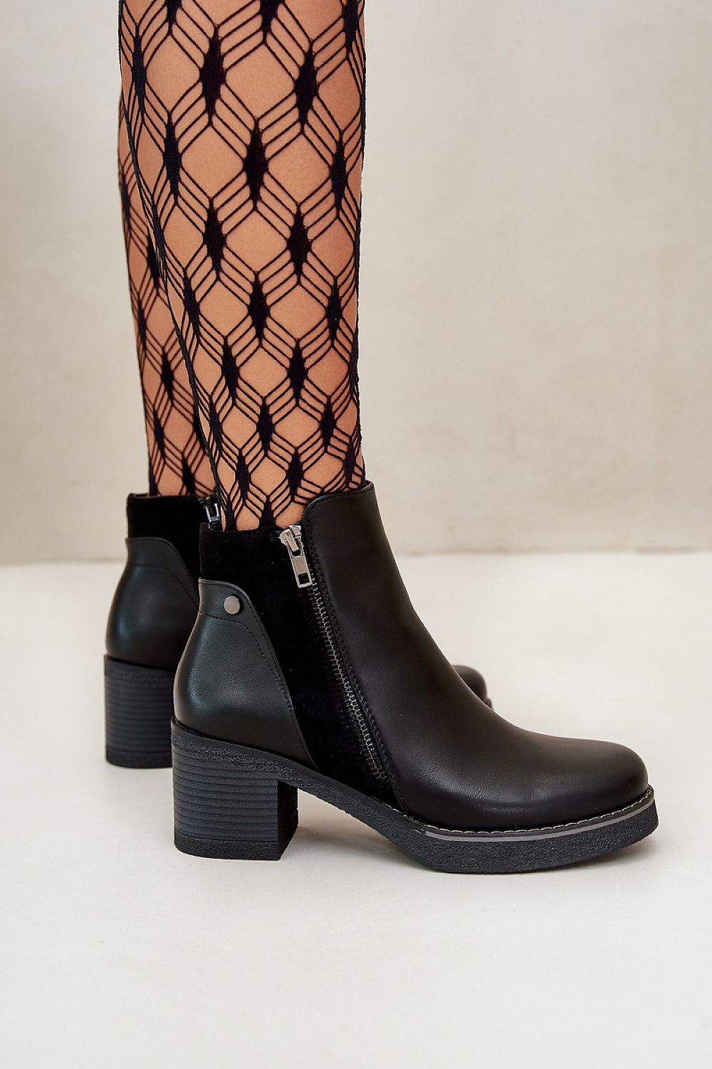 Stiefeletten mit Absatz Step in style