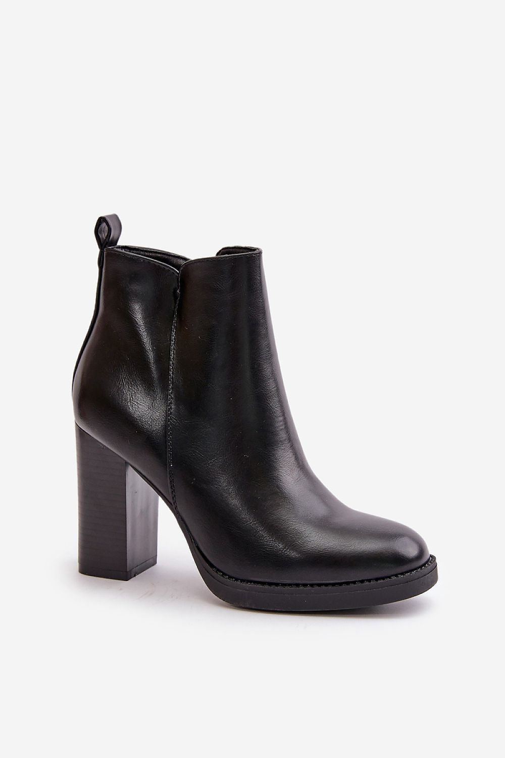 Stiefeletten mit Absatz Step in style