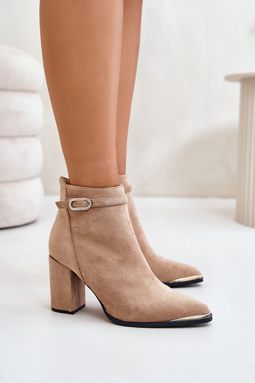 Stiefeletten mit Absatz Step in style
