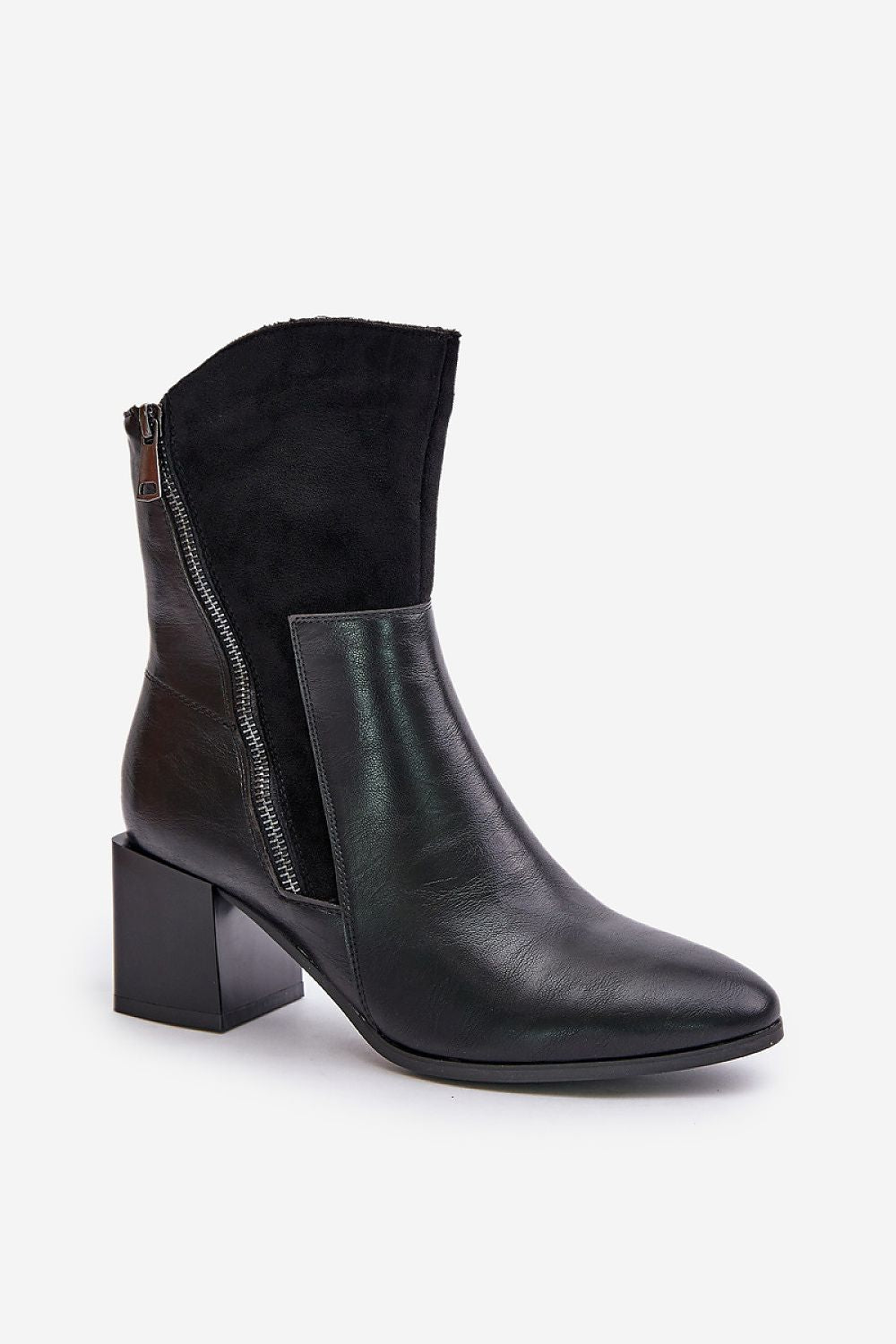 Stiefeletten mit Absatz Step in style