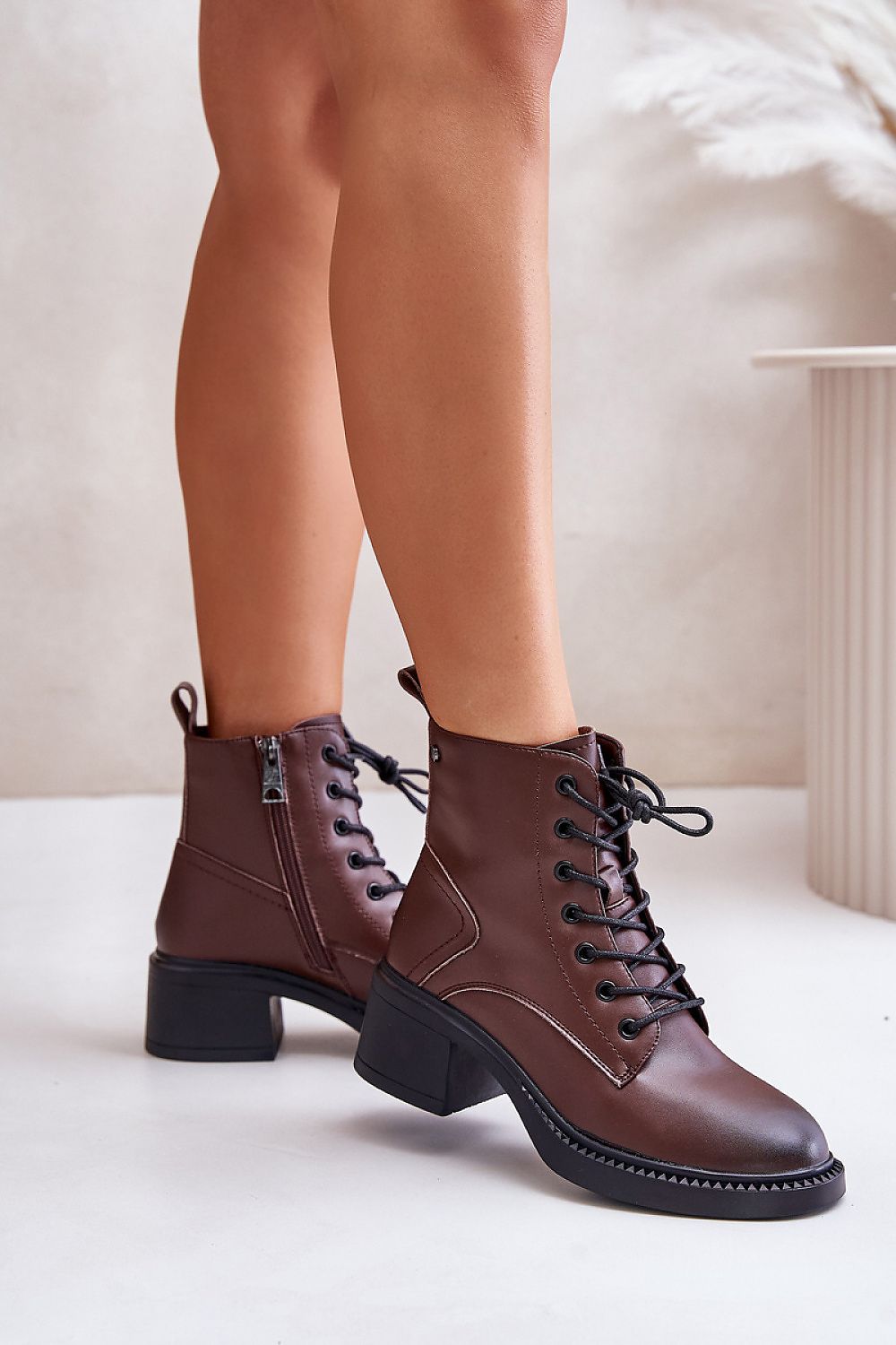 Stiefeletten mit Absatz Step in style