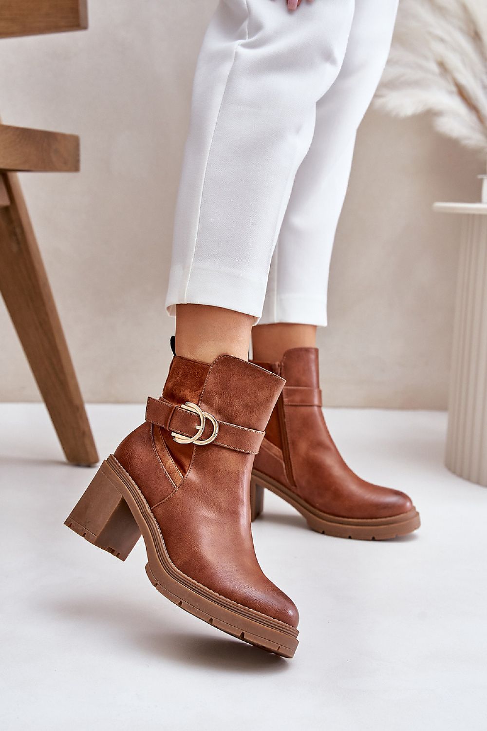 Stiefeletten mit Absatz Step in style