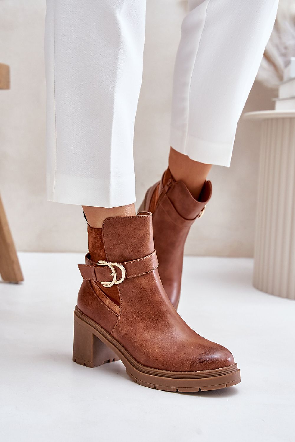 Stiefeletten mit Absatz Step in style