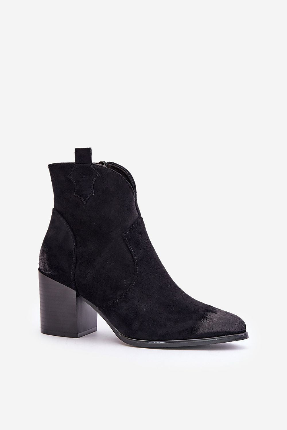 Stiefeletten mit Absatz Step in style