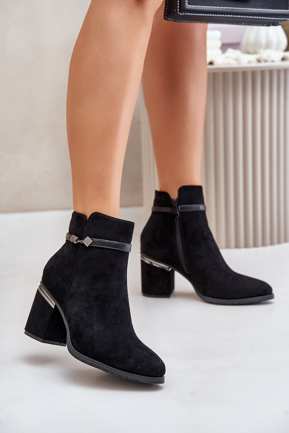 Stiefeletten mit Absatz Step in style