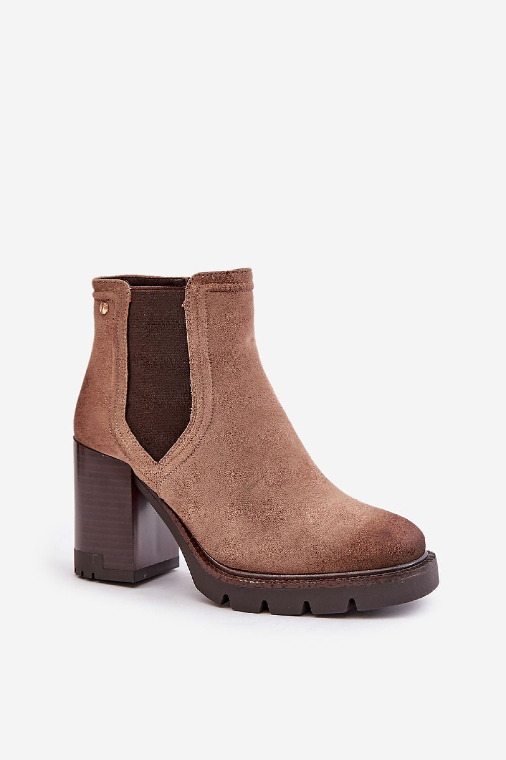 Stiefeletten mit Absatz Step in style