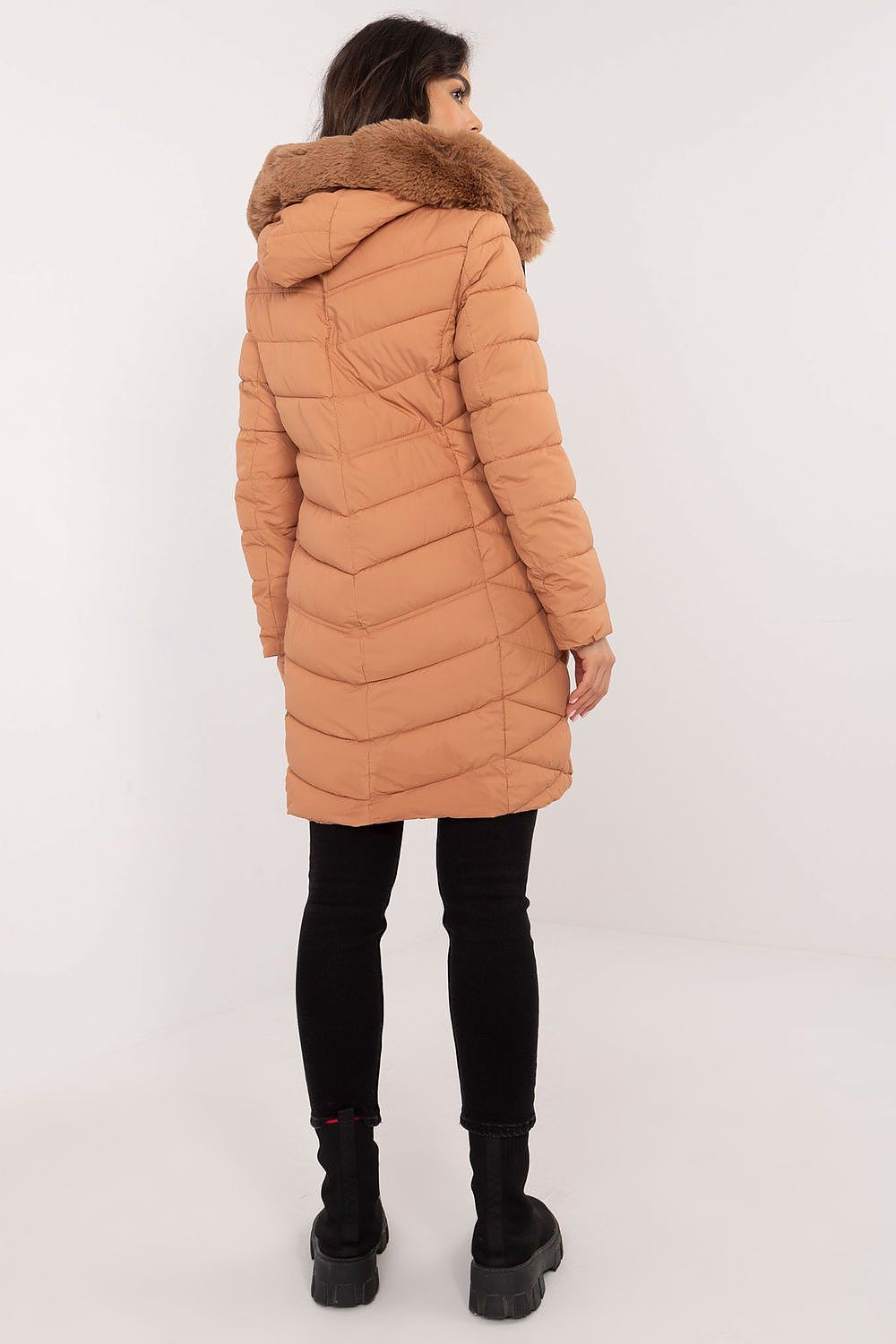 Jacke Factory Price