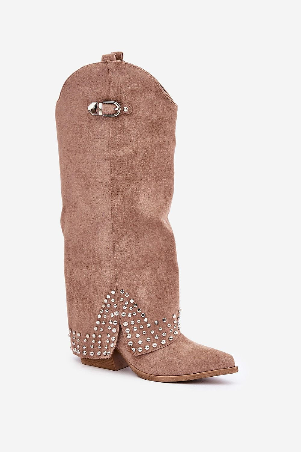 Stiefel mit Absätzen Step in style