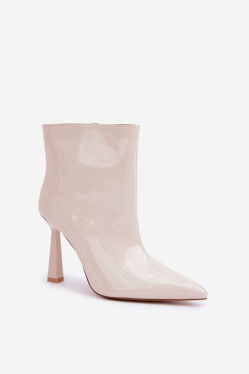 Stiefeletten mit Absatz Step in style
