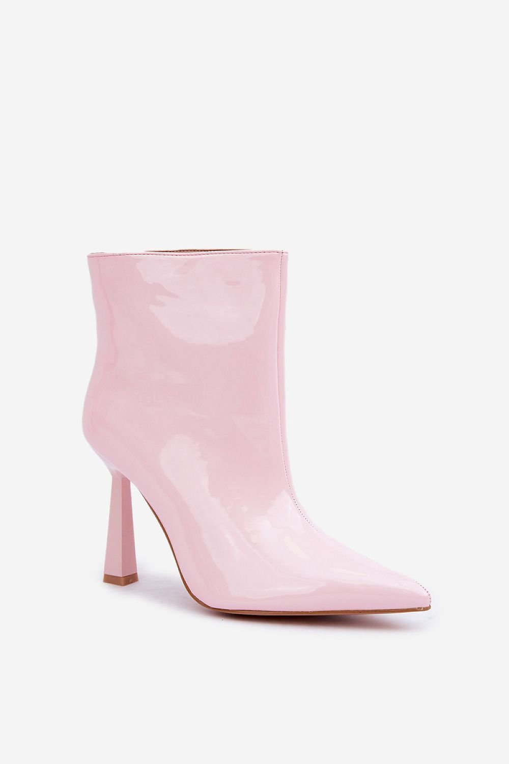 Stiefeletten mit Absatz Step in style