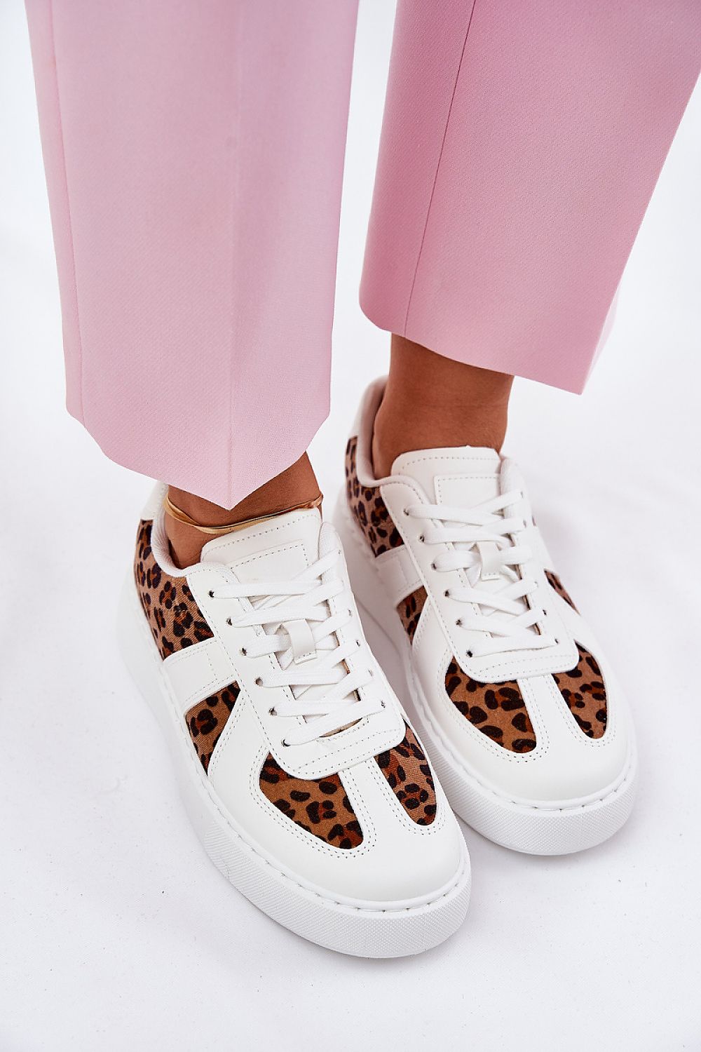 Sportschuhe model 211002 Step in style