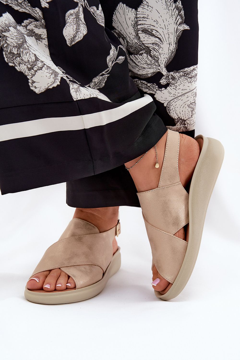 Keilabsatz Sandalen model 211362 Step in style