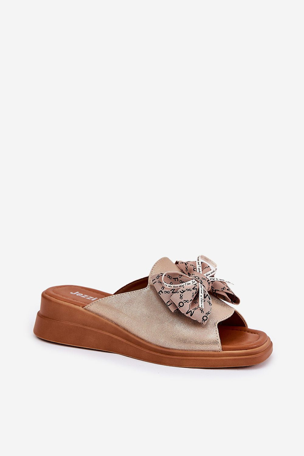 Pantoletten model 211954 Step in style