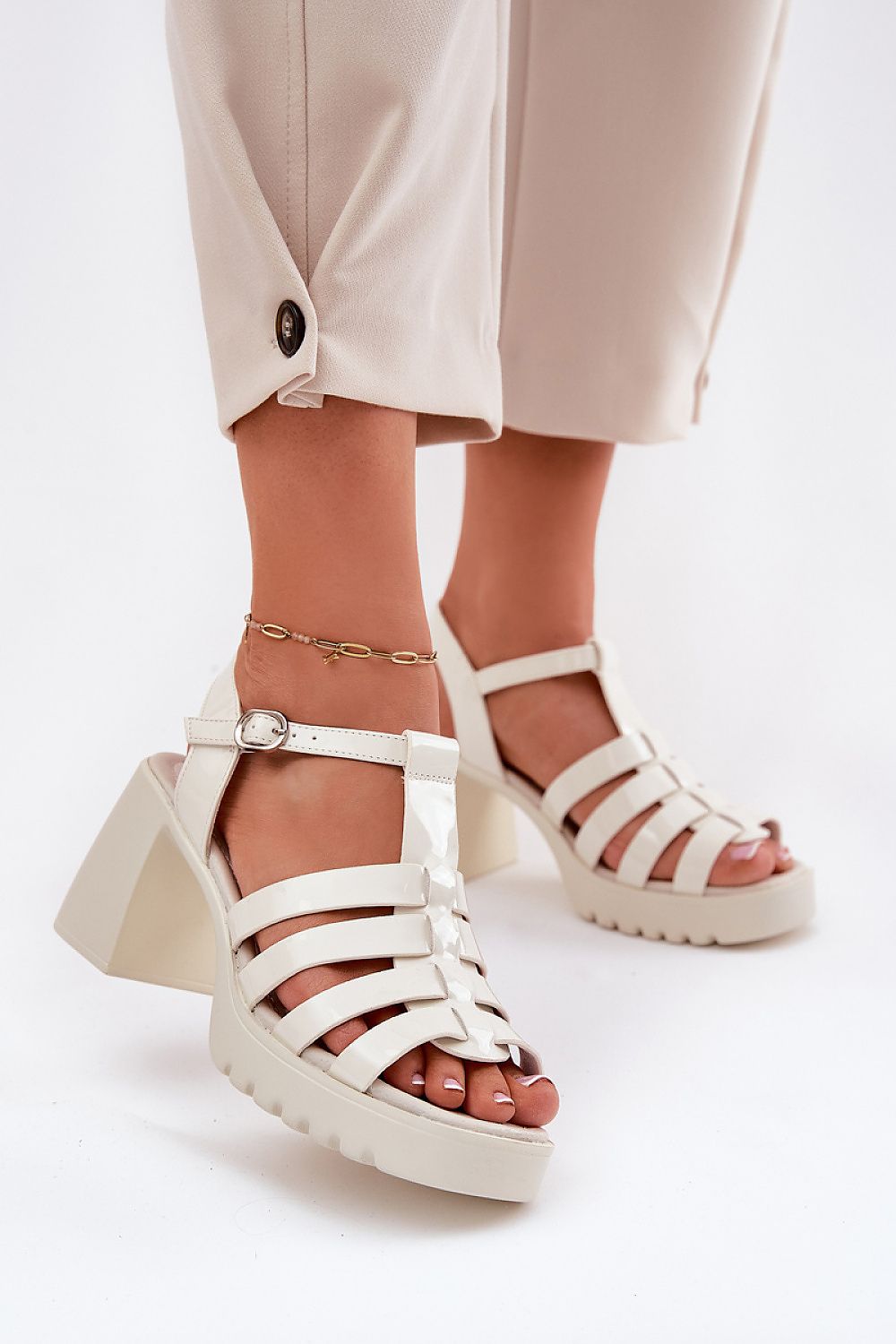 Sandalen mit Absatz model 212575 Step in style