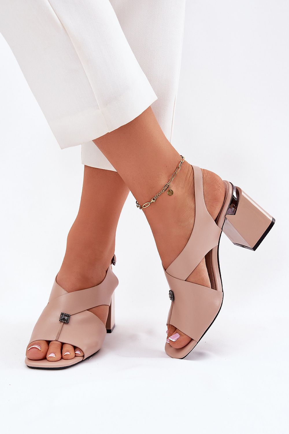 Sandalen mit Absatz model 212827 Step in style