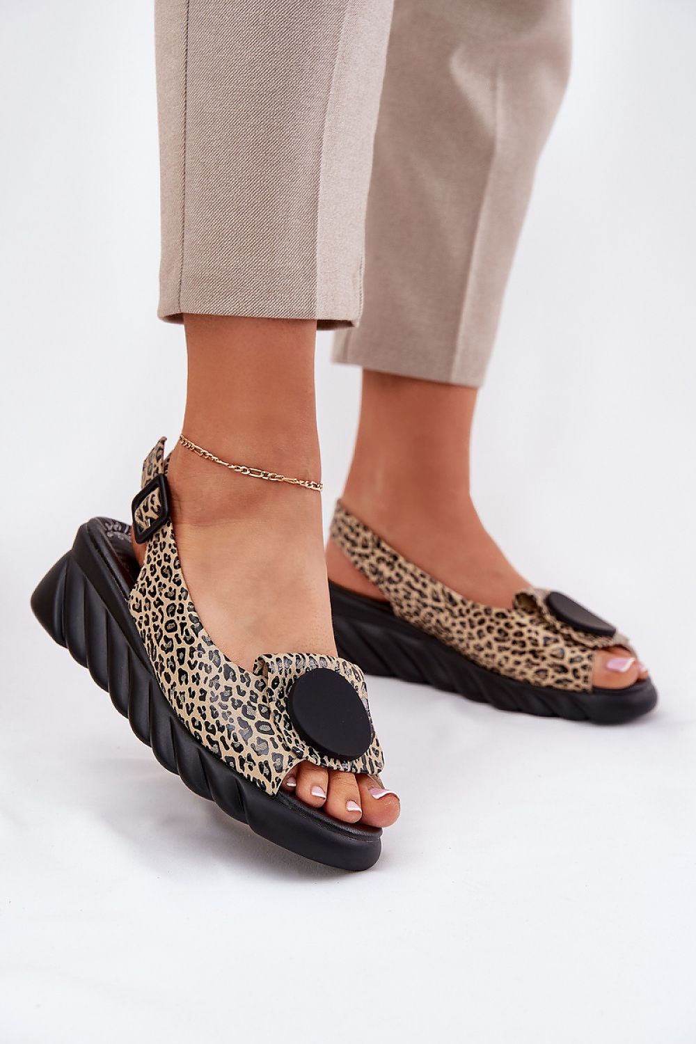 Keilabsatz Sandalen model 212902 Step in style