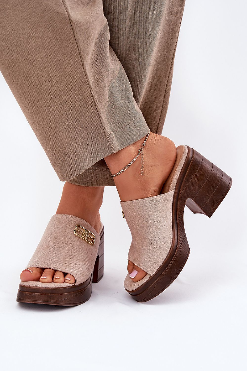 Pantoletten model 213038 Step in style