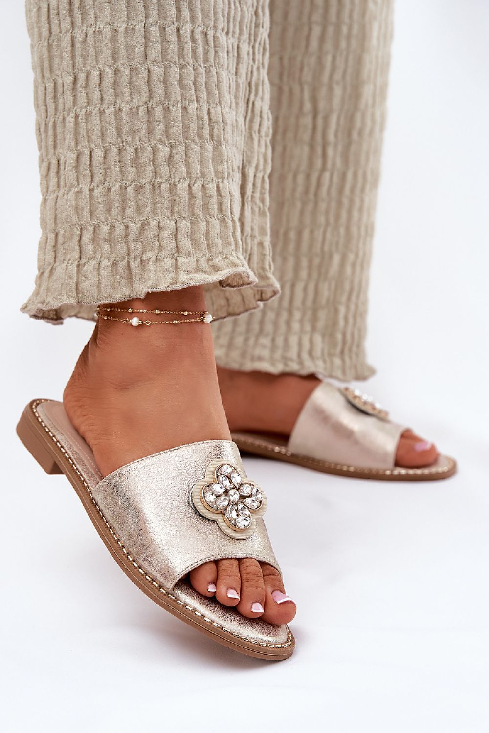Pantoletten model 213480 Step in style