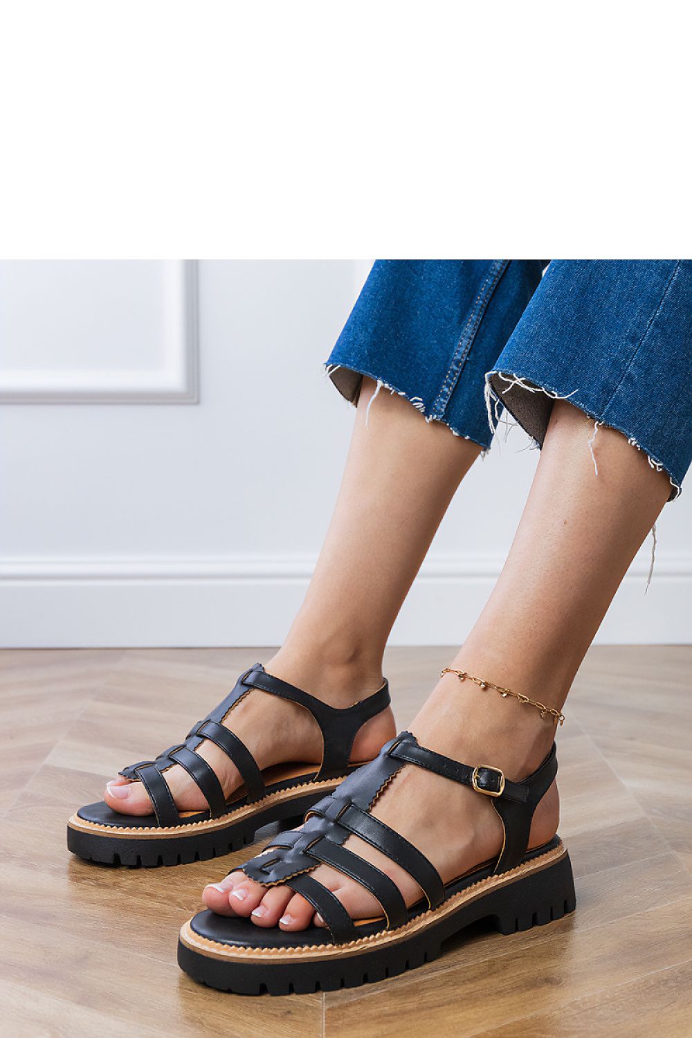 Sandalen model 213711 PRIMO