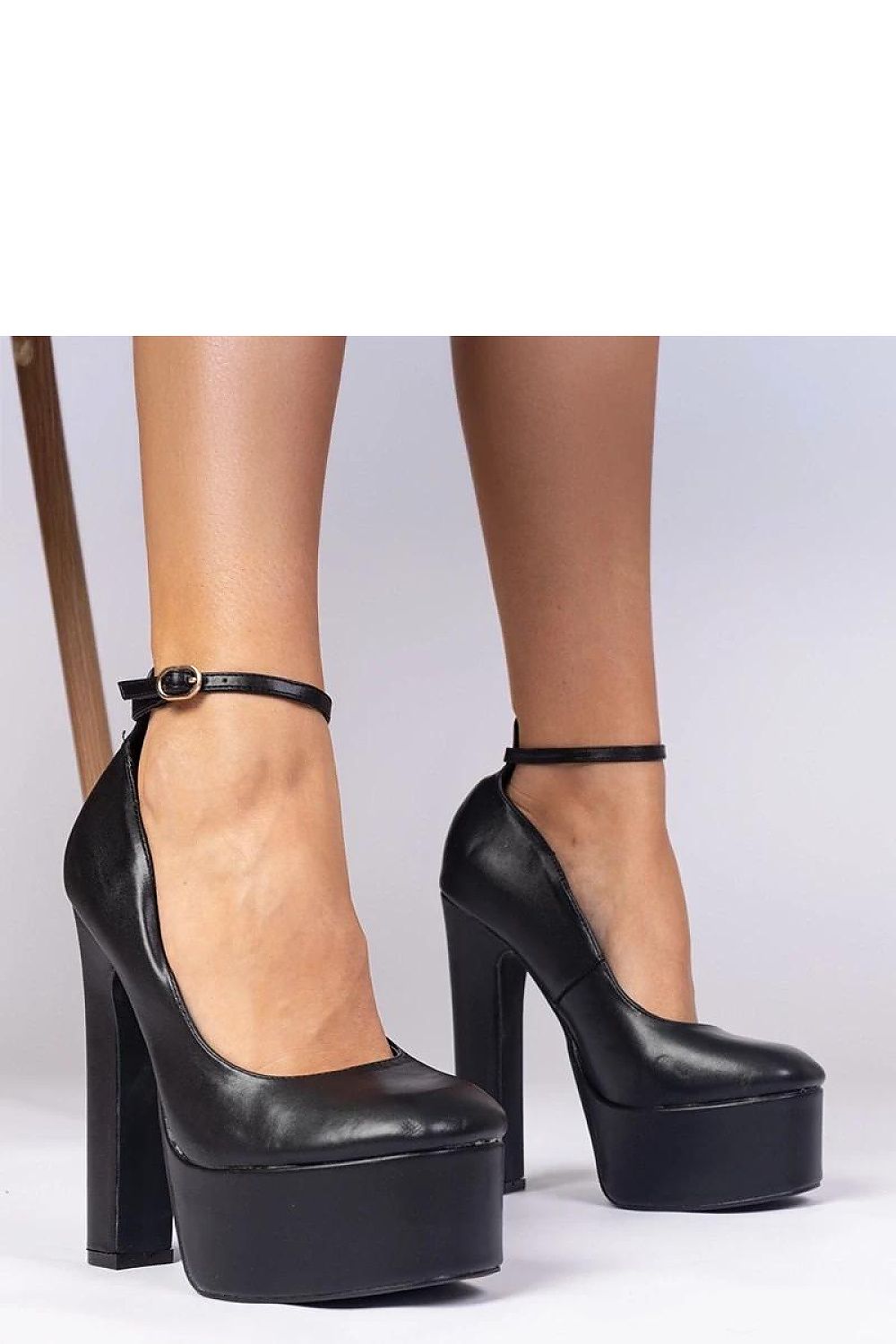 Pumps mit Absatz model 213753 PRIMO