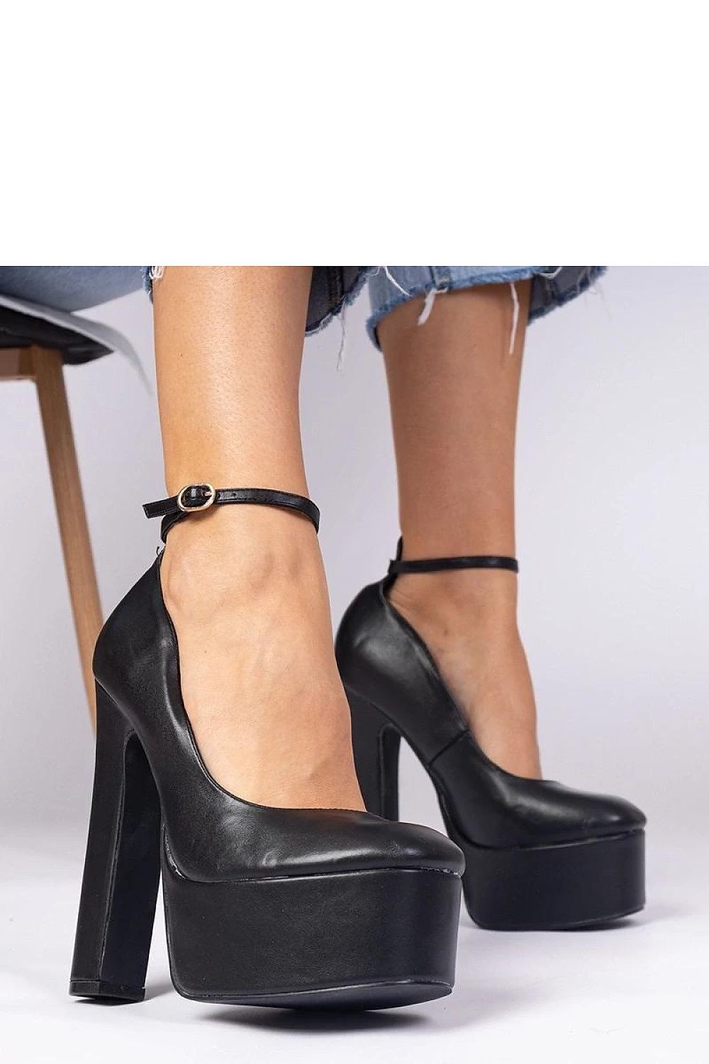 Pumps mit Absatz model 213753 PRIMO