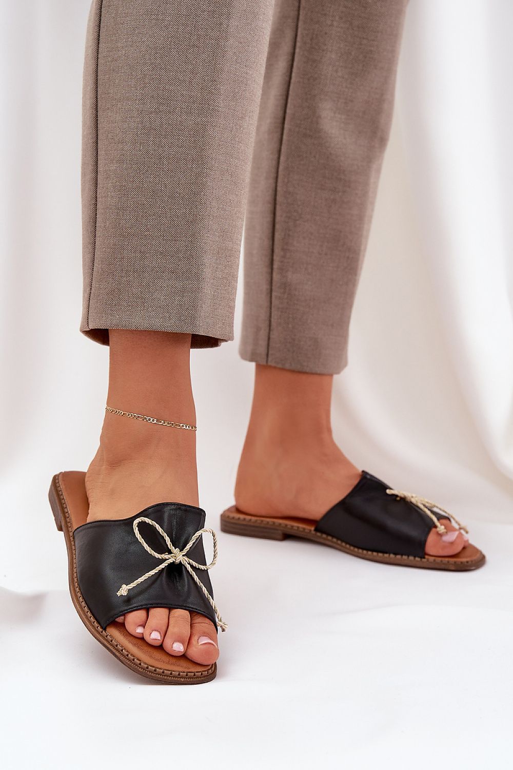 Pantoletten model 214363 Step in style