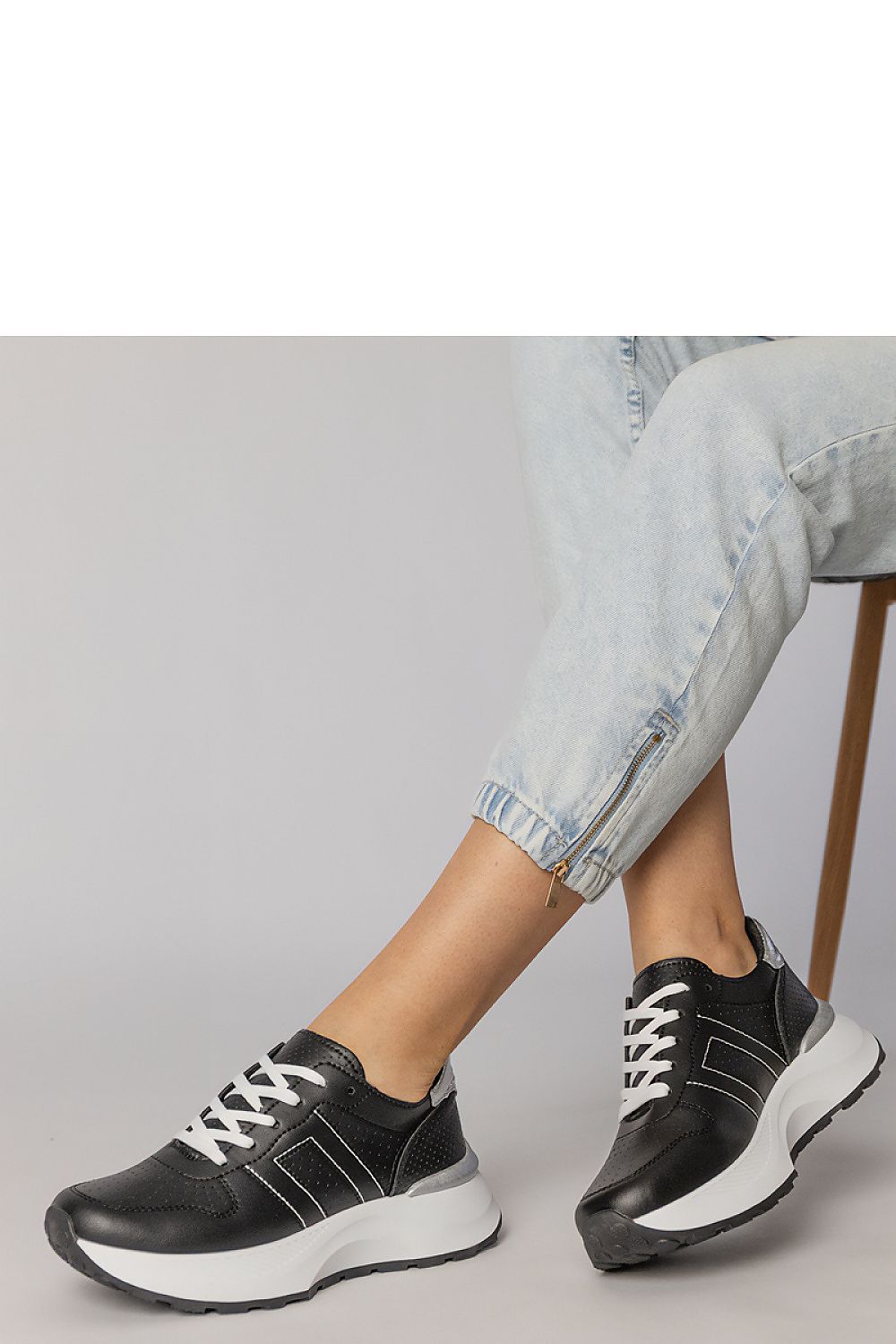 Sportschuhe model 215463 PRIMO