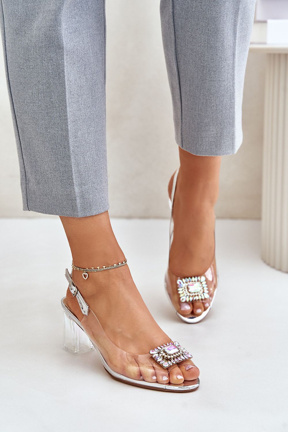 Sandalen mit Absatz model 215722 Step in style
