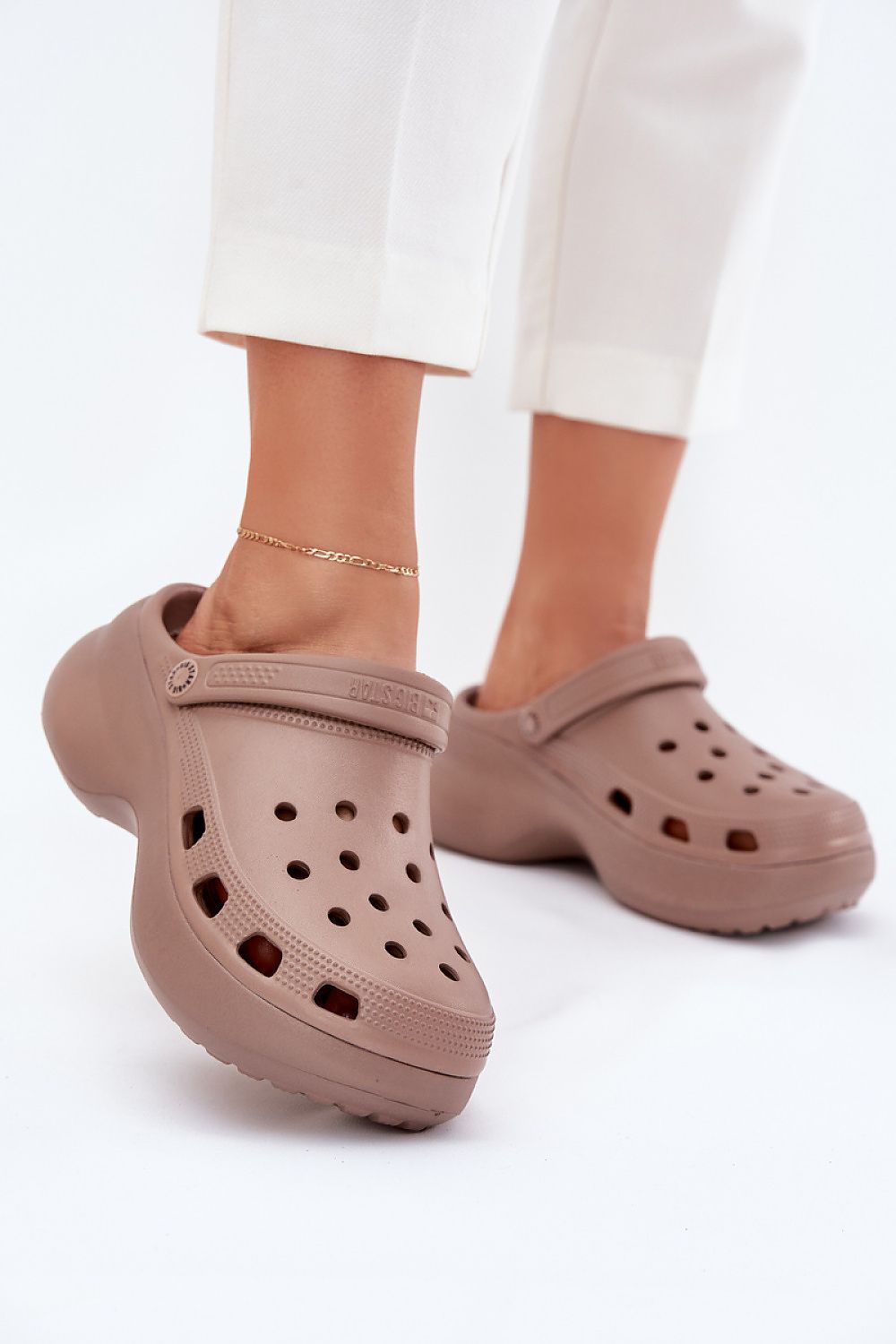 Pantoletten model 215960 Step in style