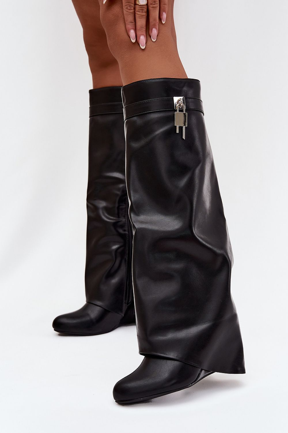 Plateau-Stiefel model 217757 Step in style