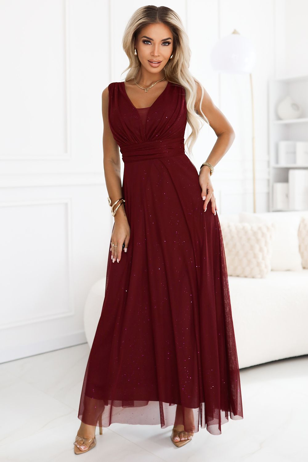 Langes Kleid model 218947 Numoco