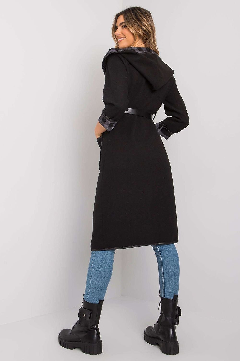 Mantel Italy Moda
