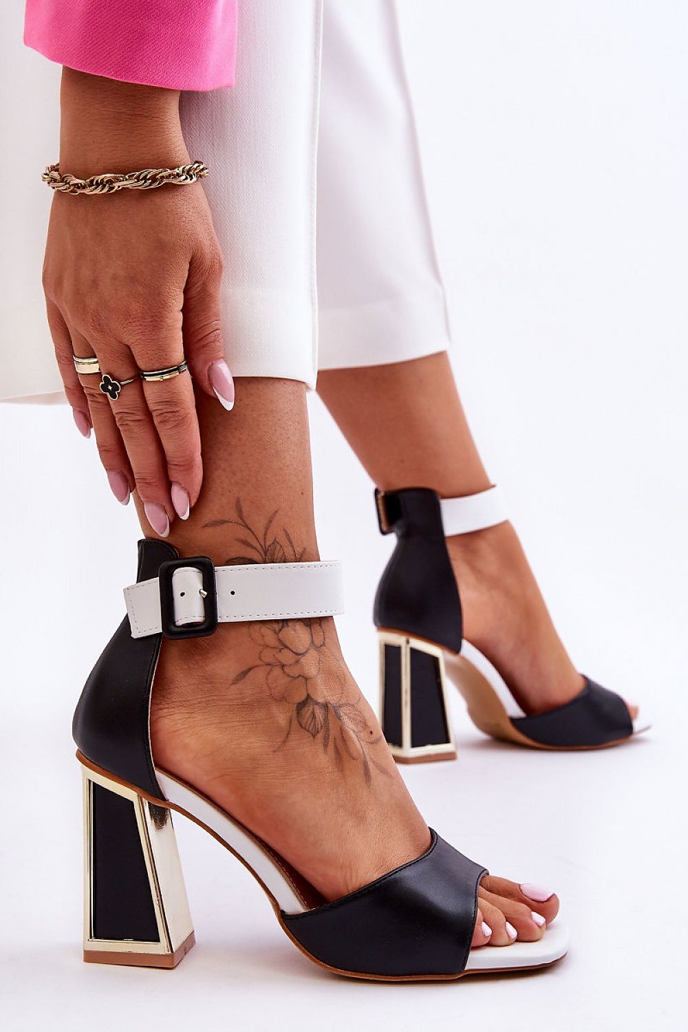 Sandalen mit Absatz model 181022 Step in style