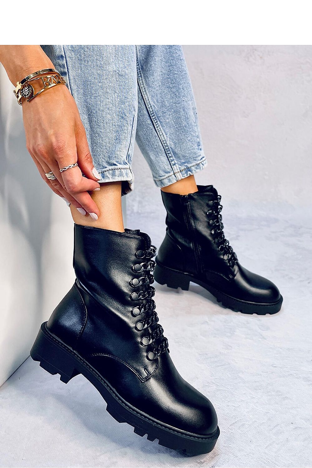 Boot Inello