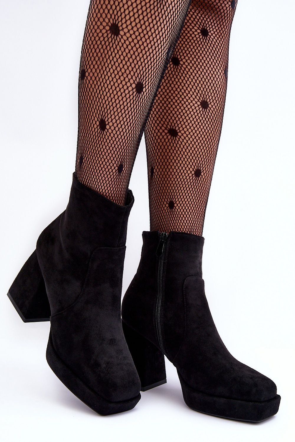 Stiefeletten mit Absatz Step in style