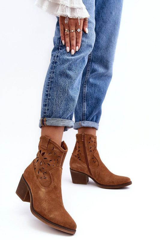 Stiefeletten mit Absatz Step in style
